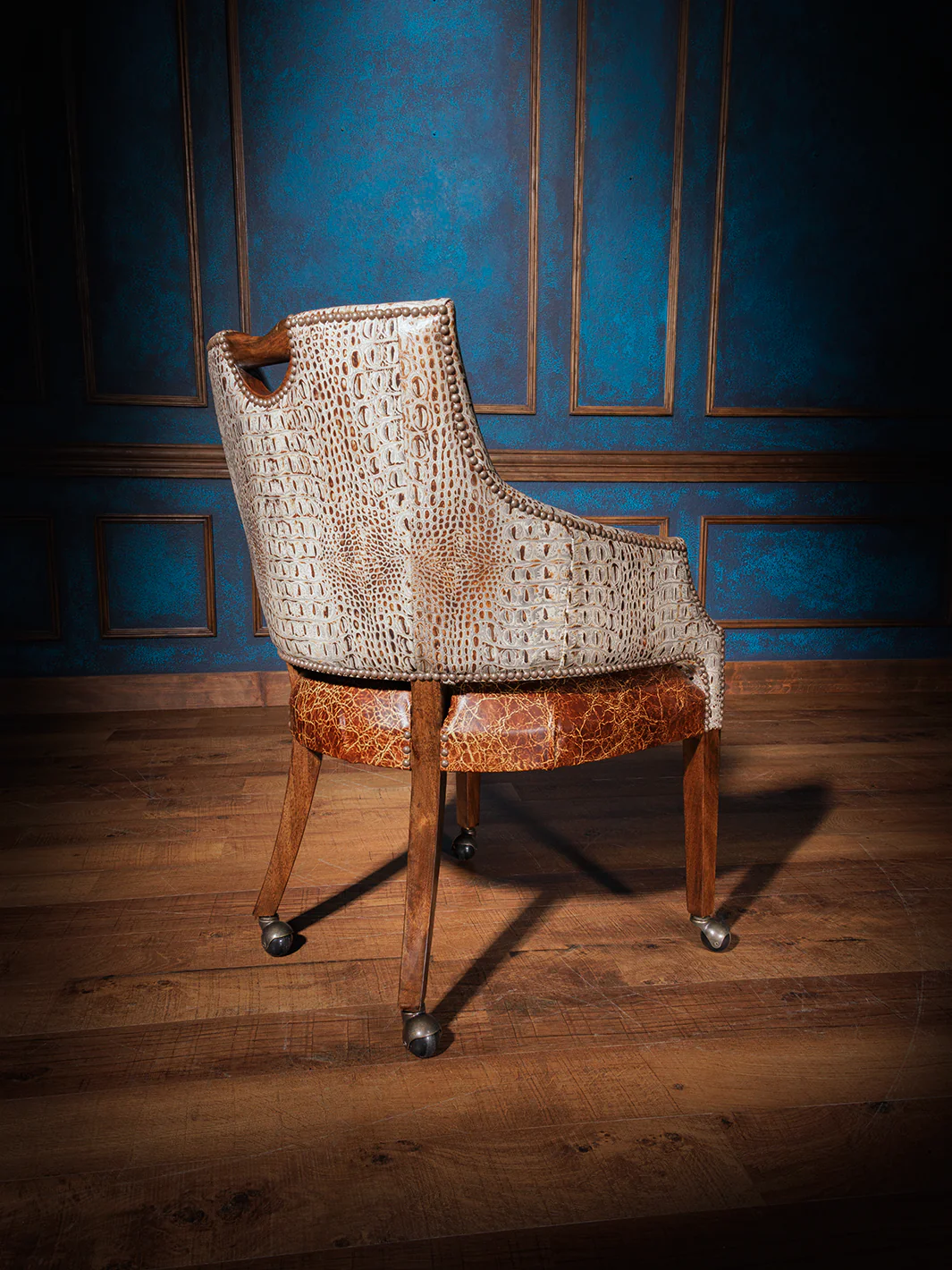 Aged Gator Leather Game Chair - Image 3