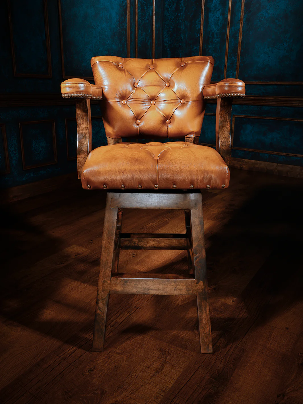 Badoglio Western Chisum Bar Stool - Image 3