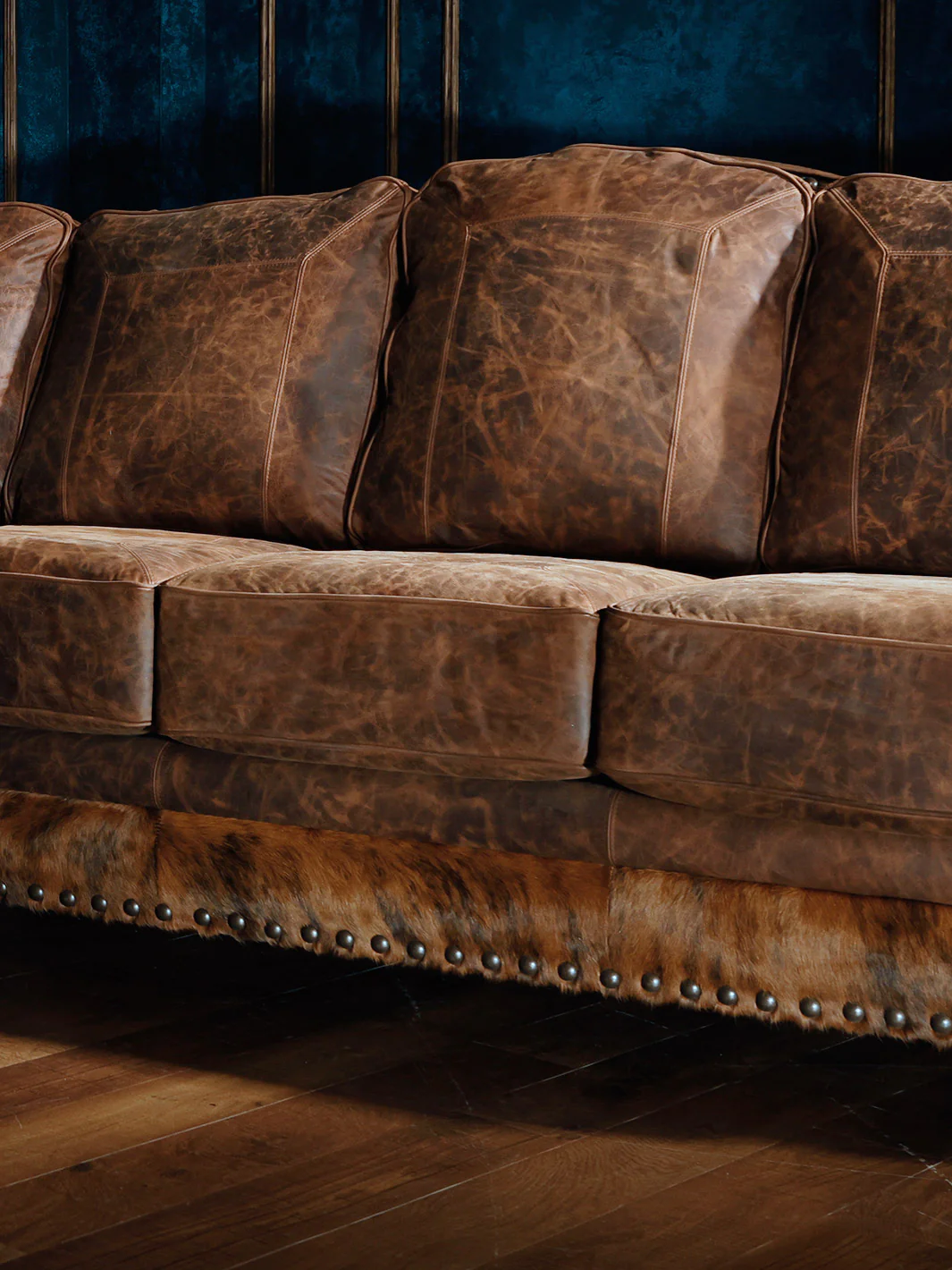 Big Texan Western Leather Sectional Sofa - Image 5