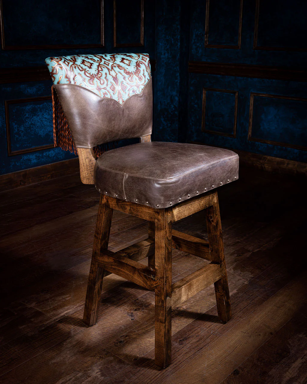 Brown Wolf Leather Yoke Bar Stool