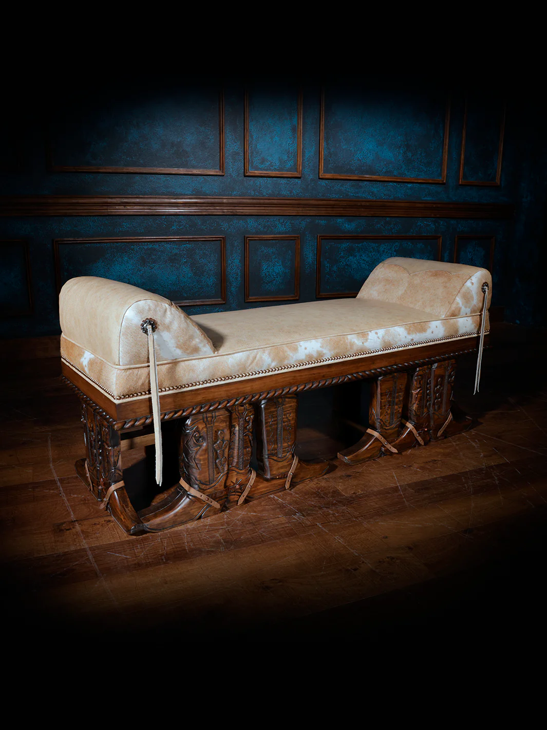 Cattle Baron Boot Bench - Image 2