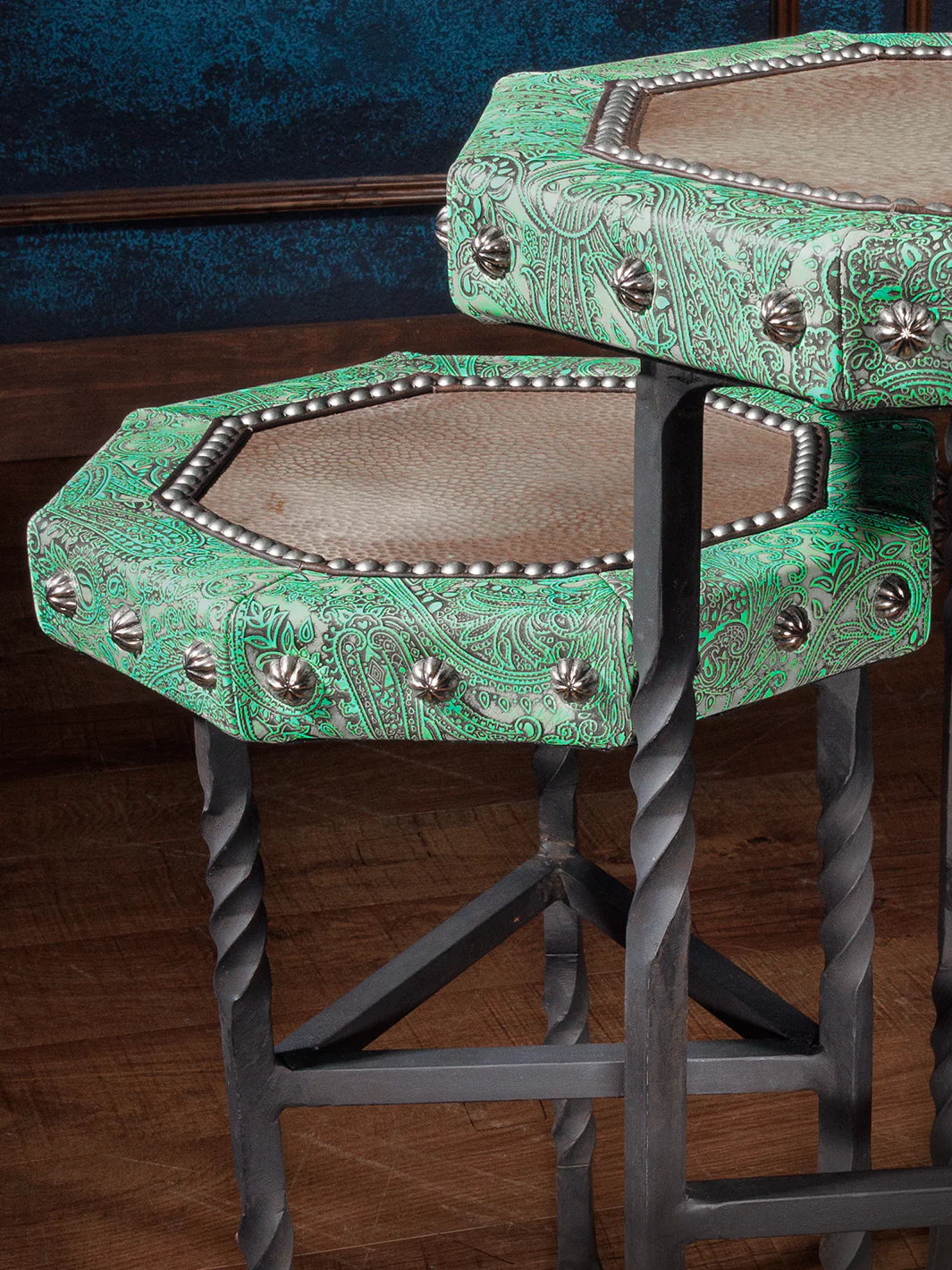 Concho River Accent Table Set - Image 4