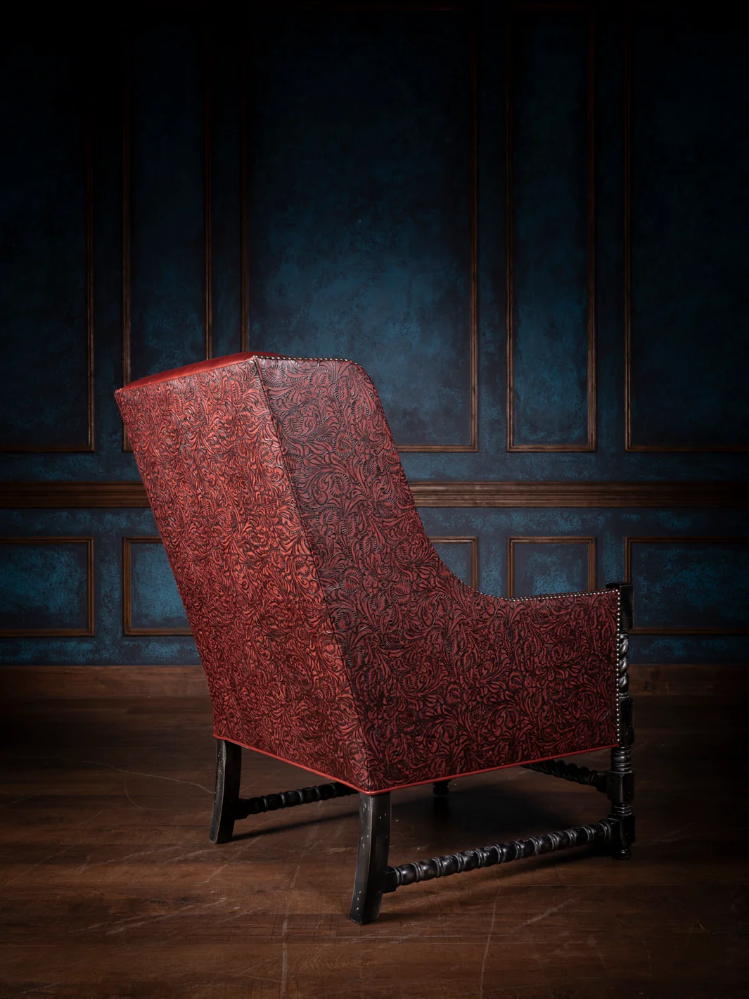 Crimson Quilt Diamond Leather Accent Chair - Image 5