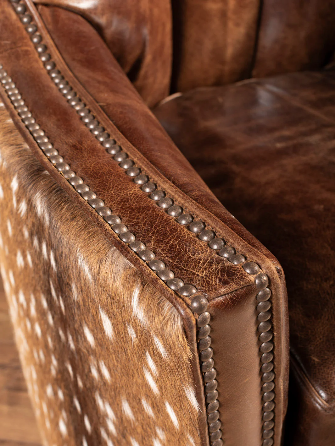 Dark Rum Axis Hide Leather Swivel Chair - Image 4