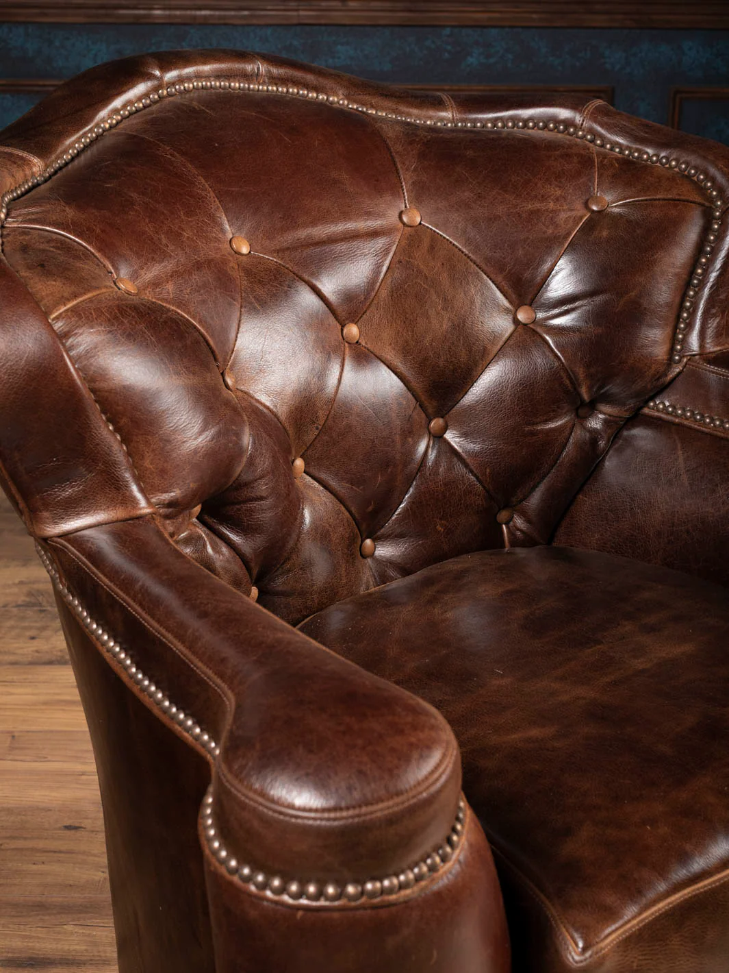 Dark Rum Tufted Leather Swivel Chair - Image 3