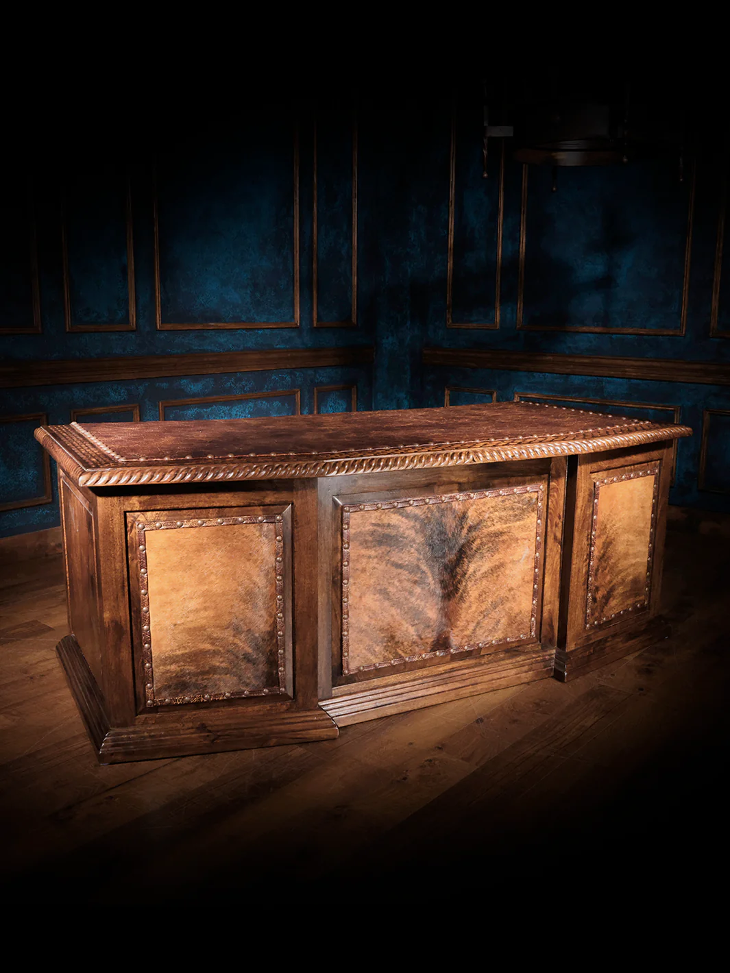 Executive Western Star Desk - Image 2