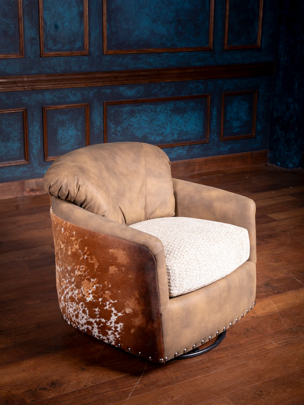 Exotic Leather Mellow Swivel Chair
