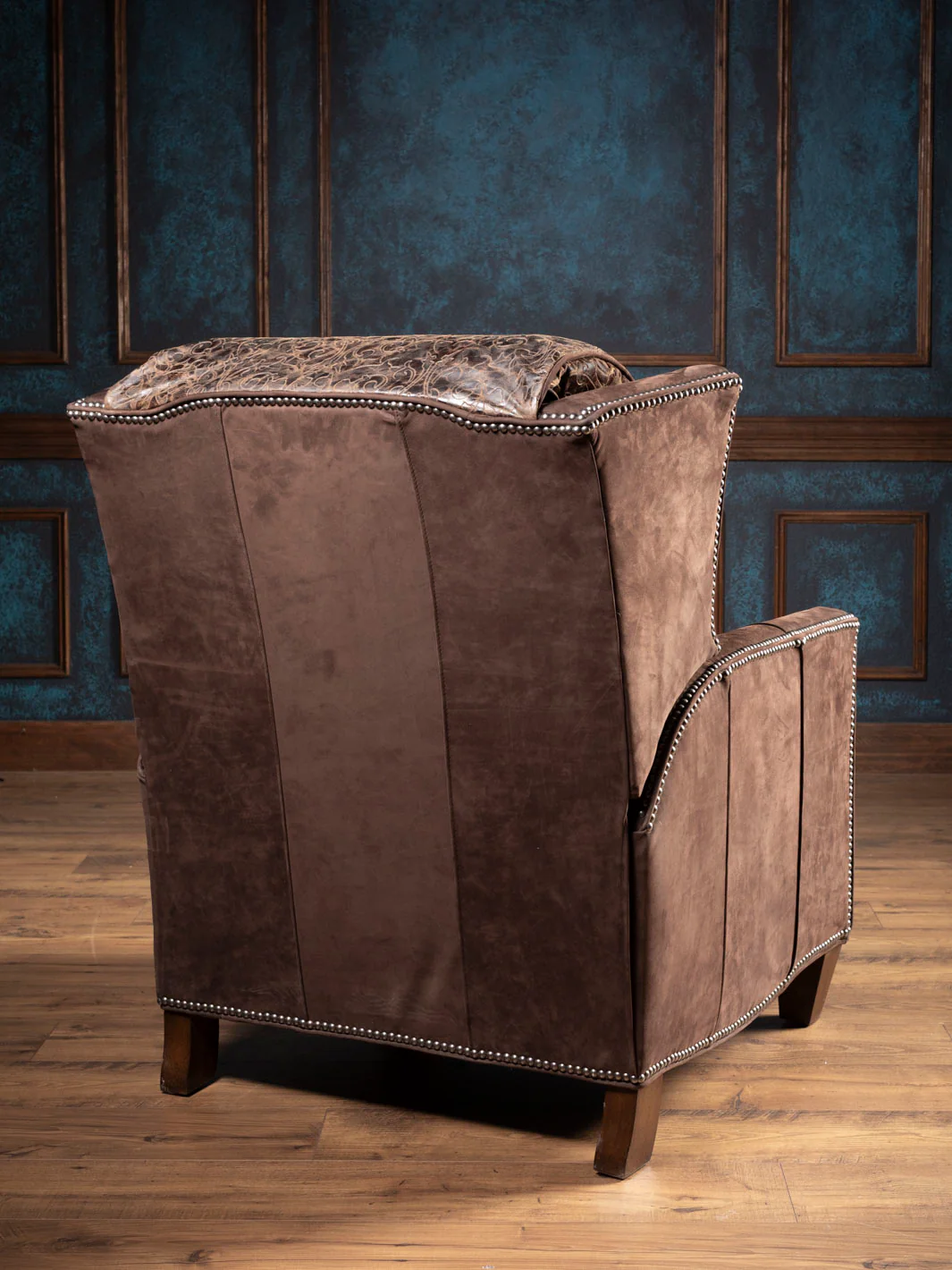 Falcon Crest Tooled Leather Recliner - Image 2