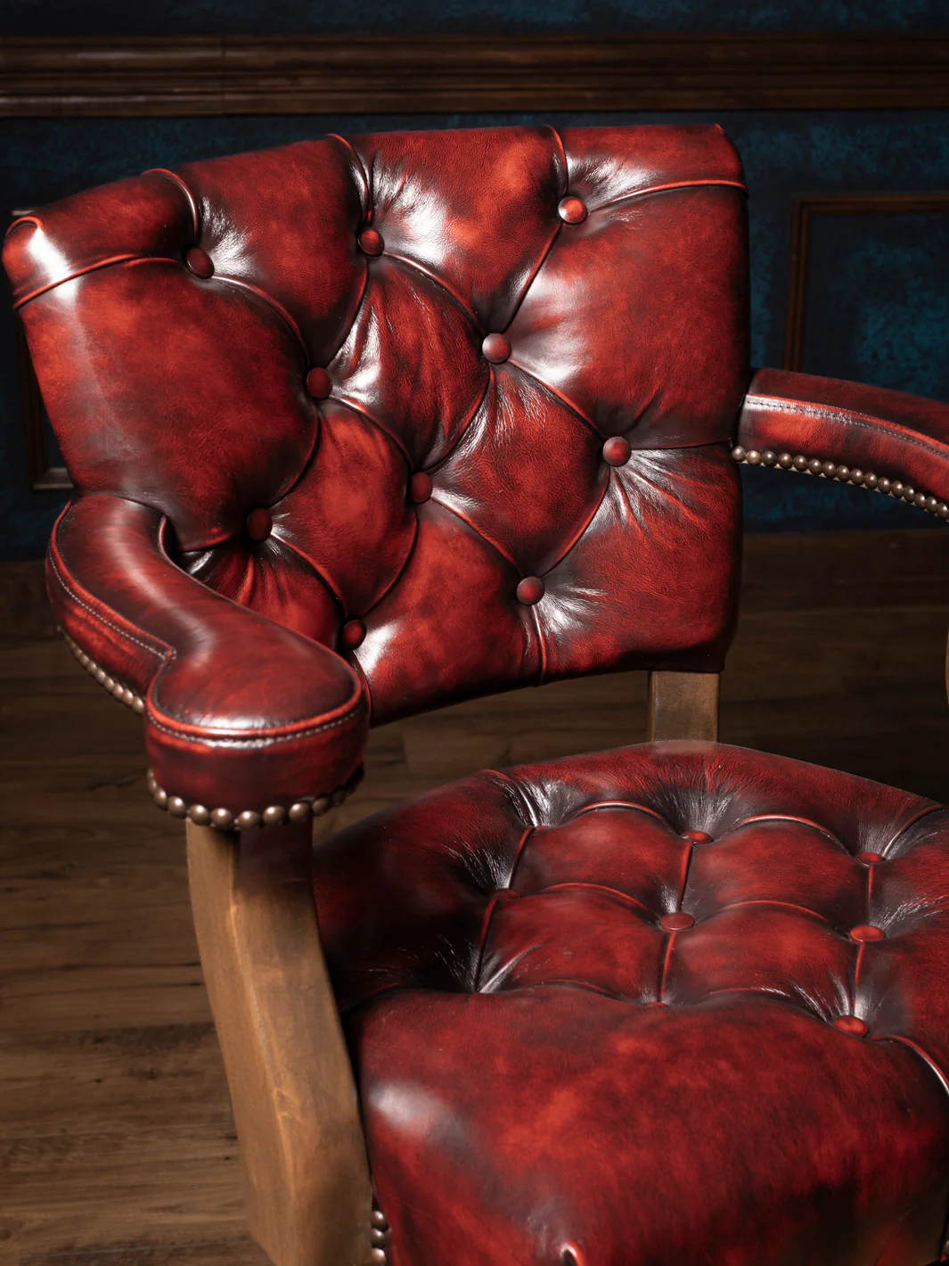 Hacienda Chisum Tufted Leather Bar Stool - Image 3