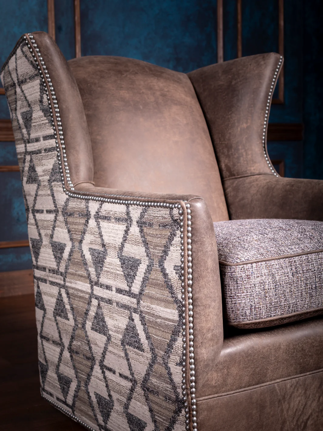 Harmony Leather Swivel Chair - Image 2