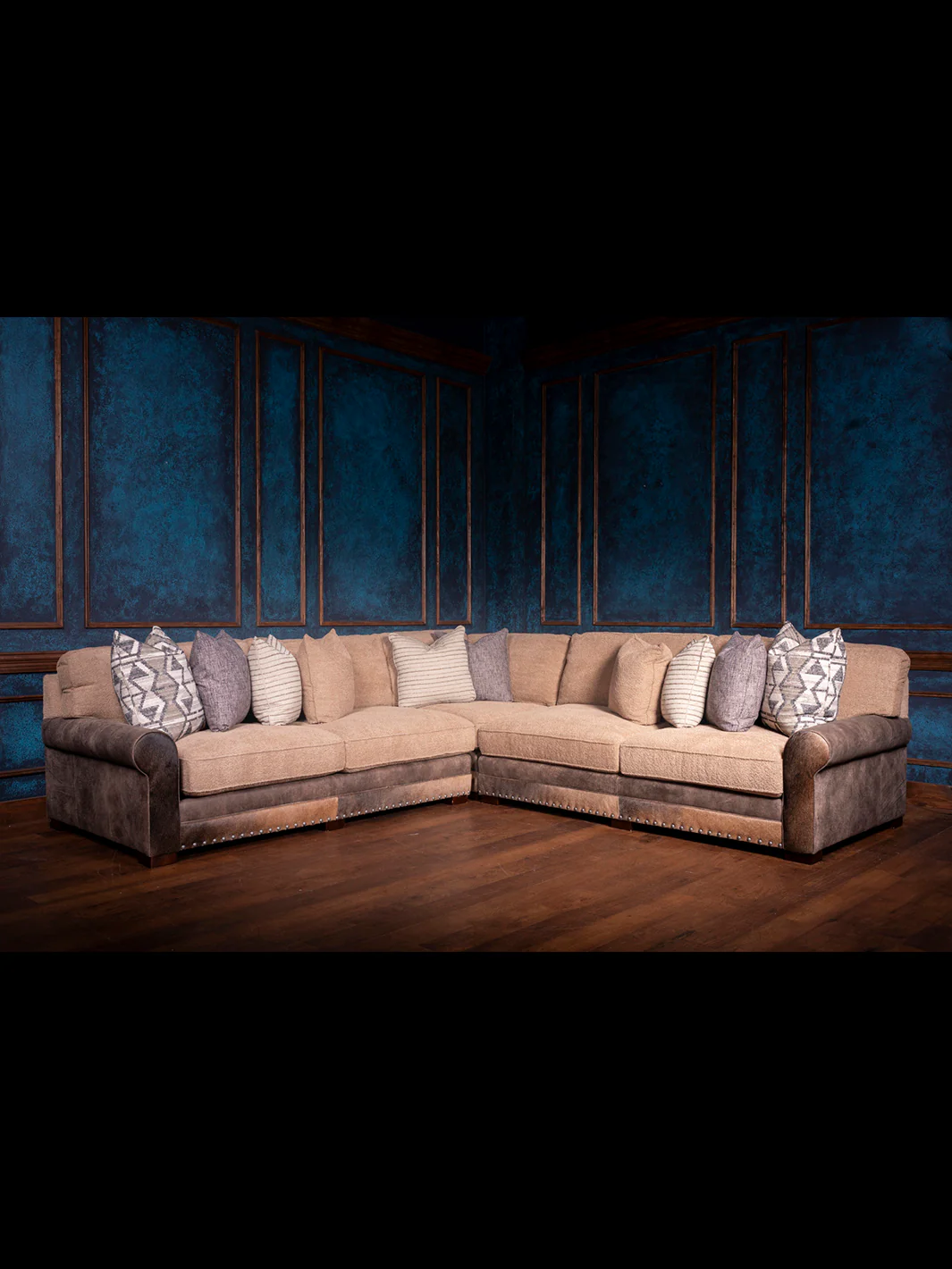 High Plains Two-Tone Western Sectional