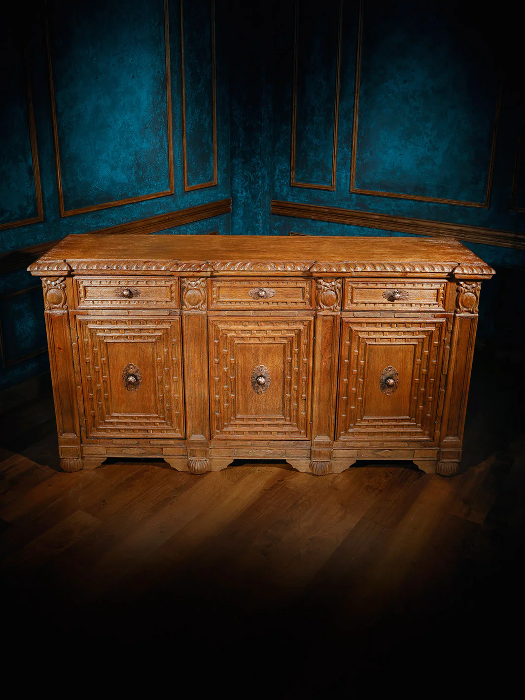 King Henry Buffet - Image 3