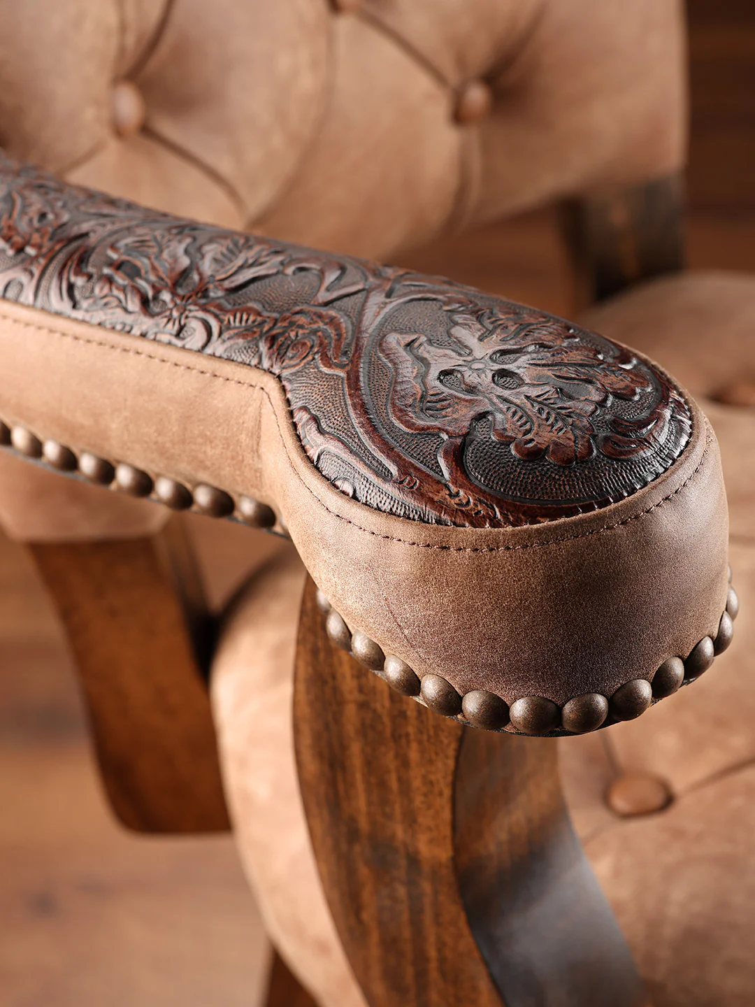 Laramie Western Chisum Bar Stool - Image 5