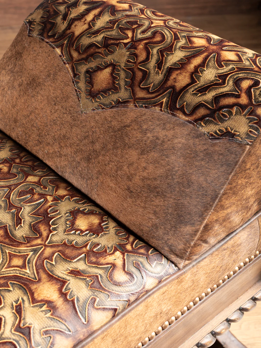 Nocona Leather Boot Bench - Image 4