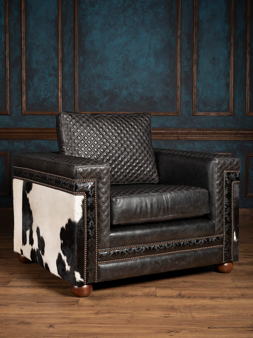 Otis Cowhide Architect Leather Chair