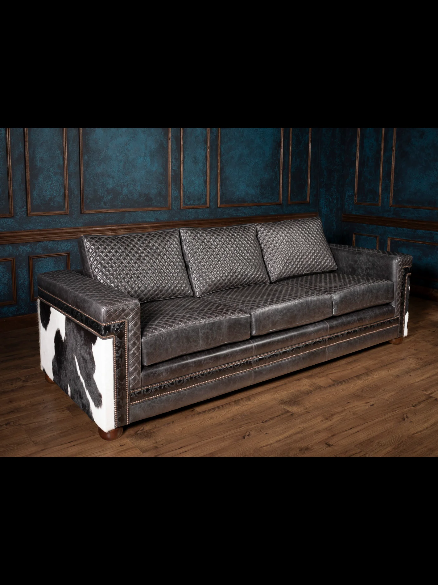 Otis Cowhide Architect Leather Sofa - Image 5