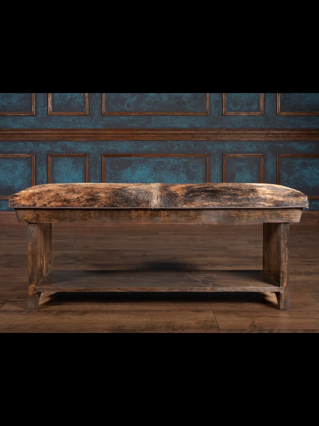 Pecan Brindle Cowhide Bench with Shelf - Image 3