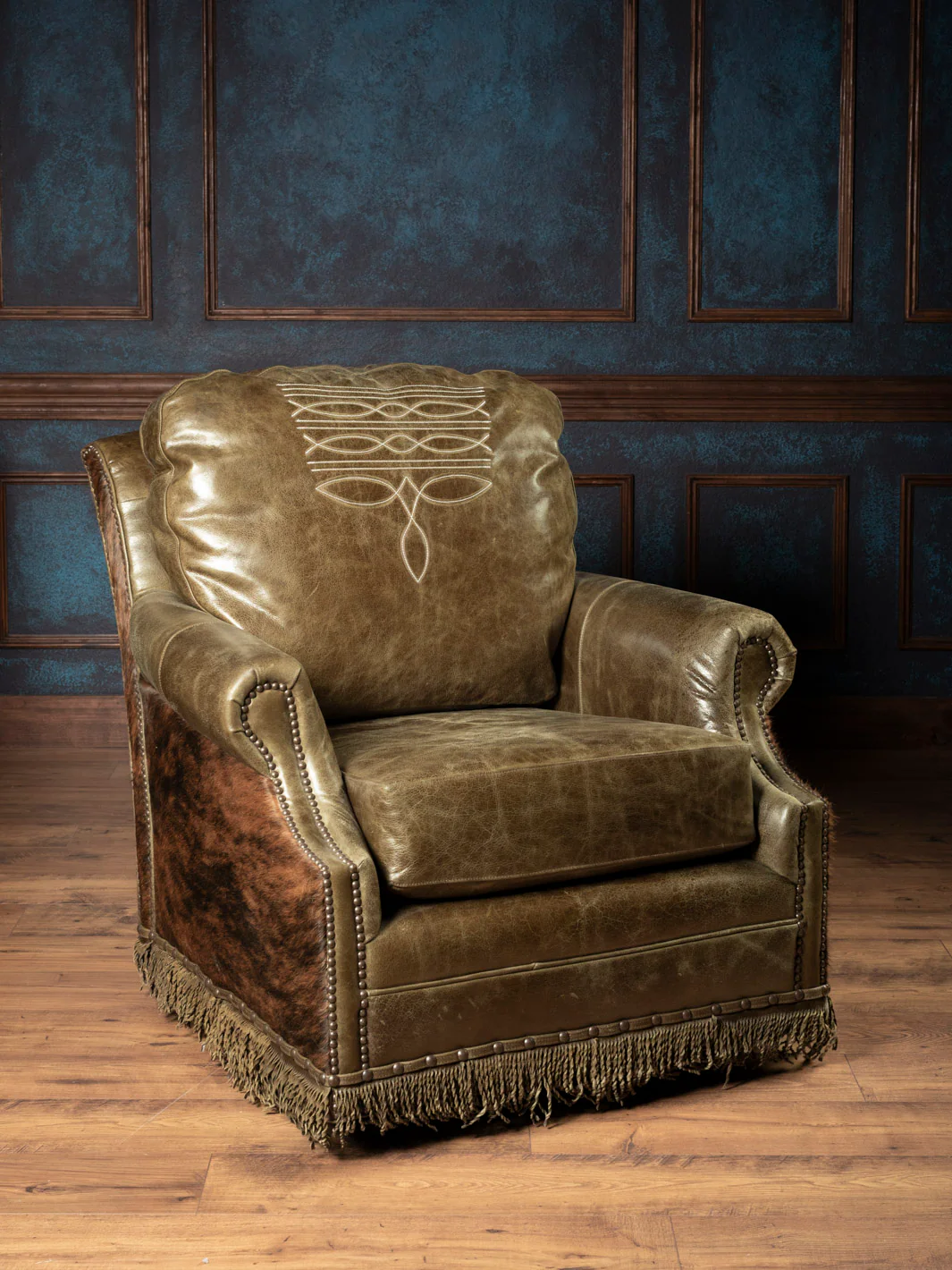 Pine Ridge Architect Leather Swivel Chair