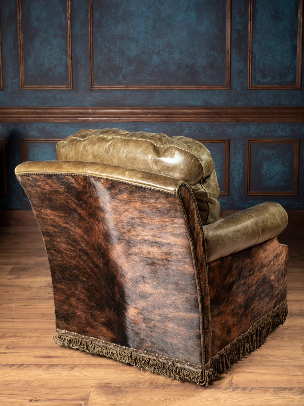 Pine Ridge Architect Leather Swivel Chair - Image 2