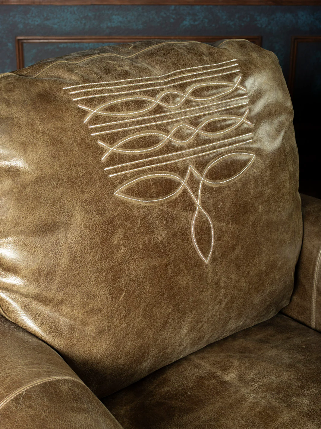 Pine Ridge Architect Leather Swivel Chair - Image 3