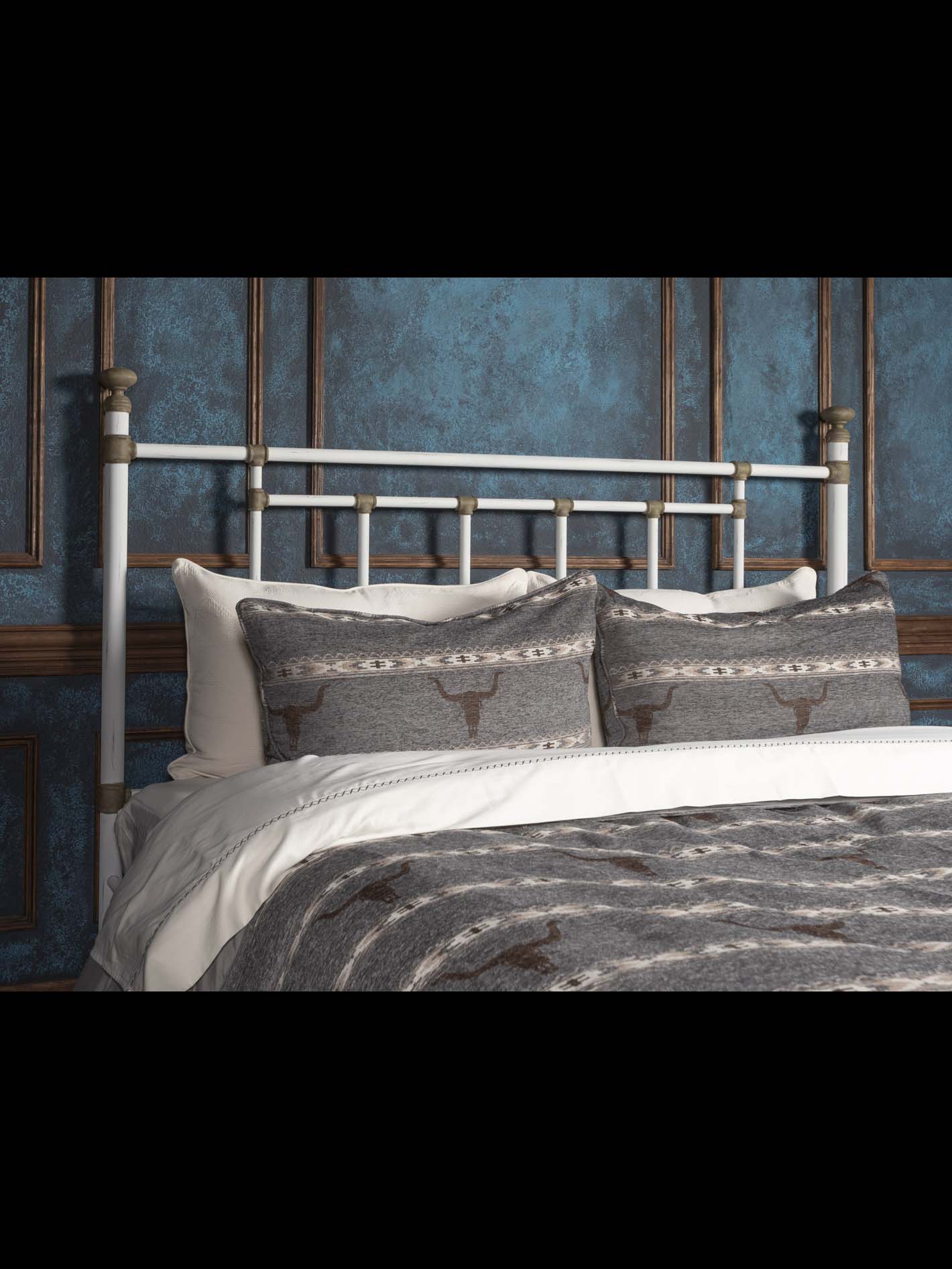 Prairie Manor Forged Iron Bed - Image 4