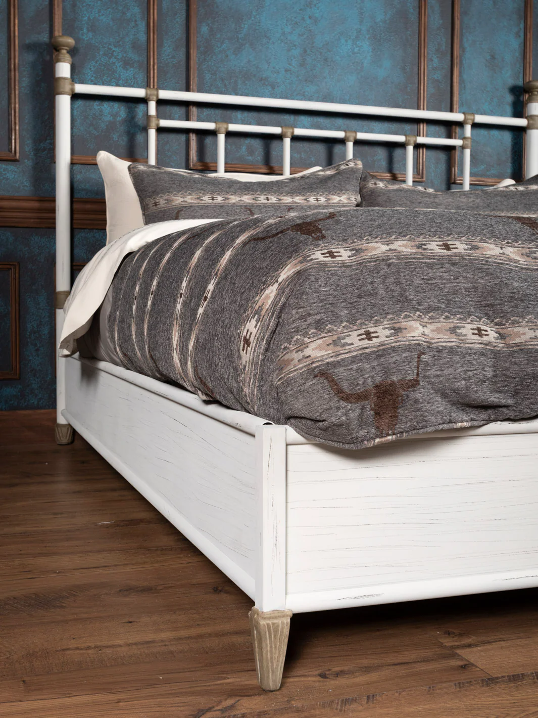 Prairie Manor Forged Iron Bed - Image 5
