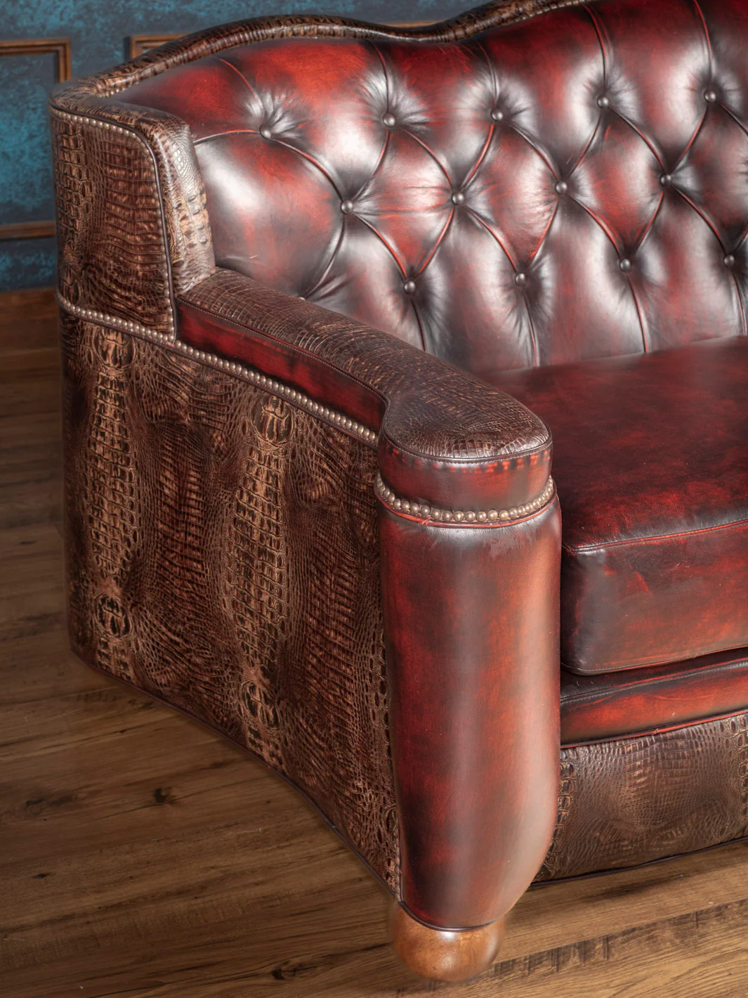 Red Leather & Croc Utah Loveseat Sofa - Image 4