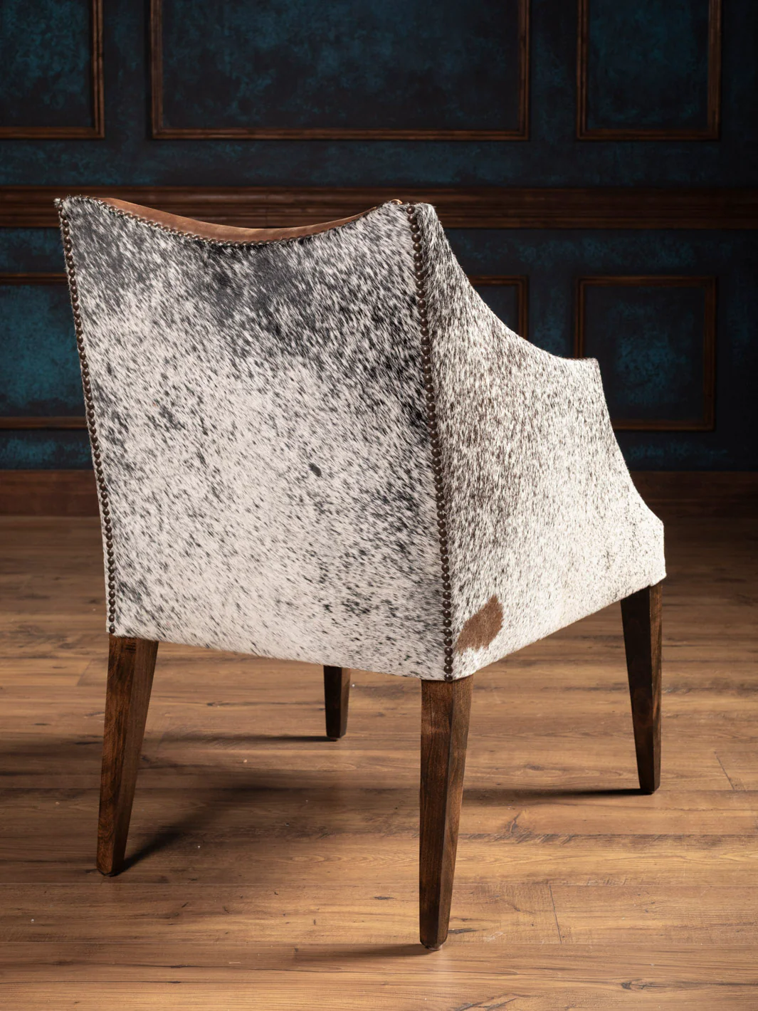Ridgecut Boot-Stitched Leather Arm Chair - Image 6
