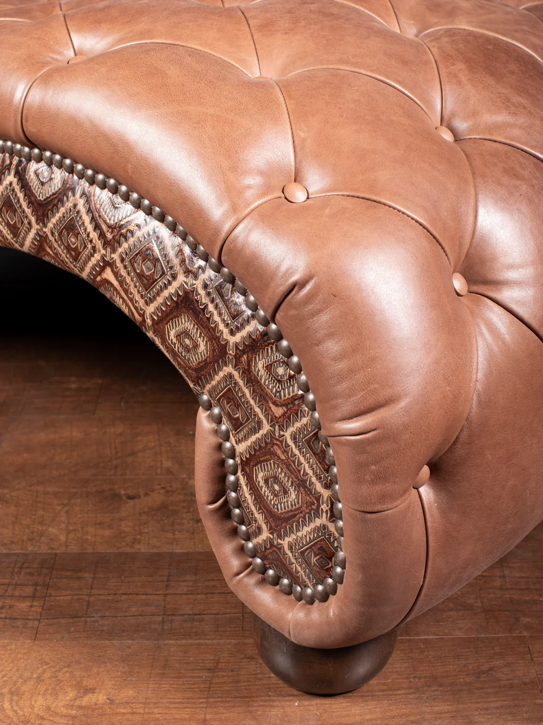 Rustic Mahogany Leather Chaise Lounge - Image 2