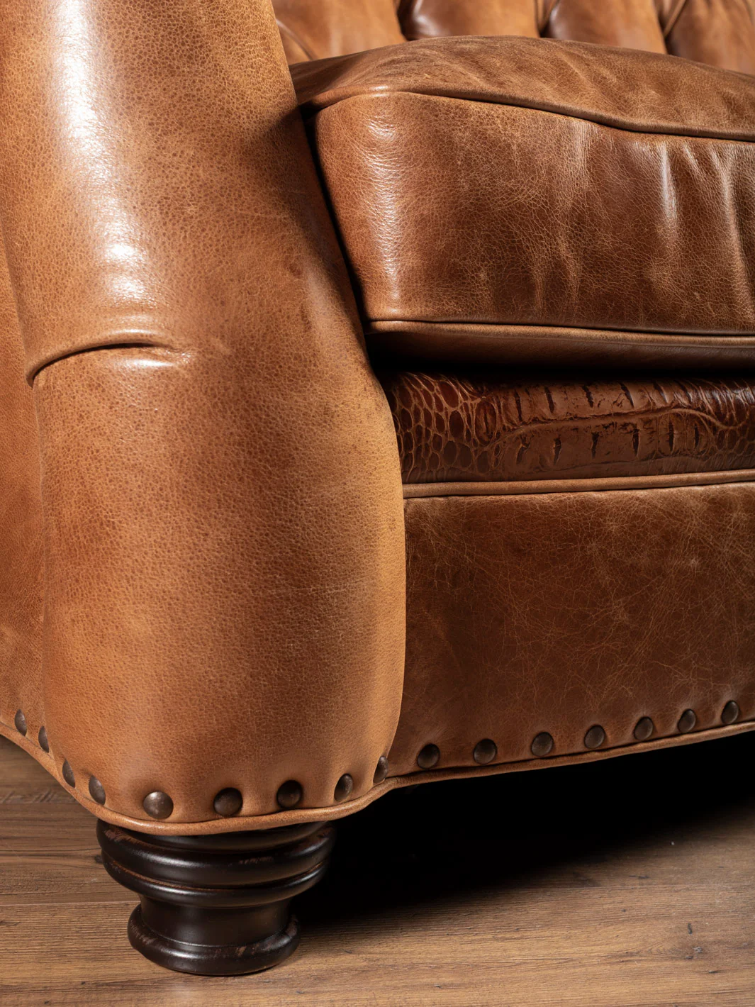 Saddleback Leather Loveseat - Image 5