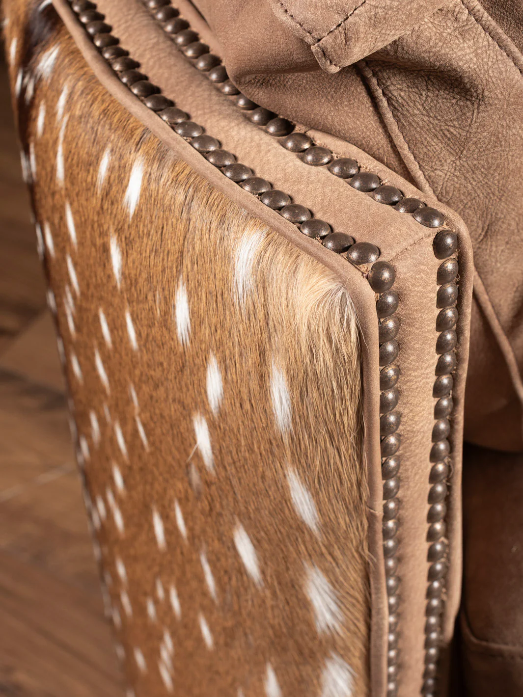 Springfield Axis Leather Snug Swivel Recliner - Image 5