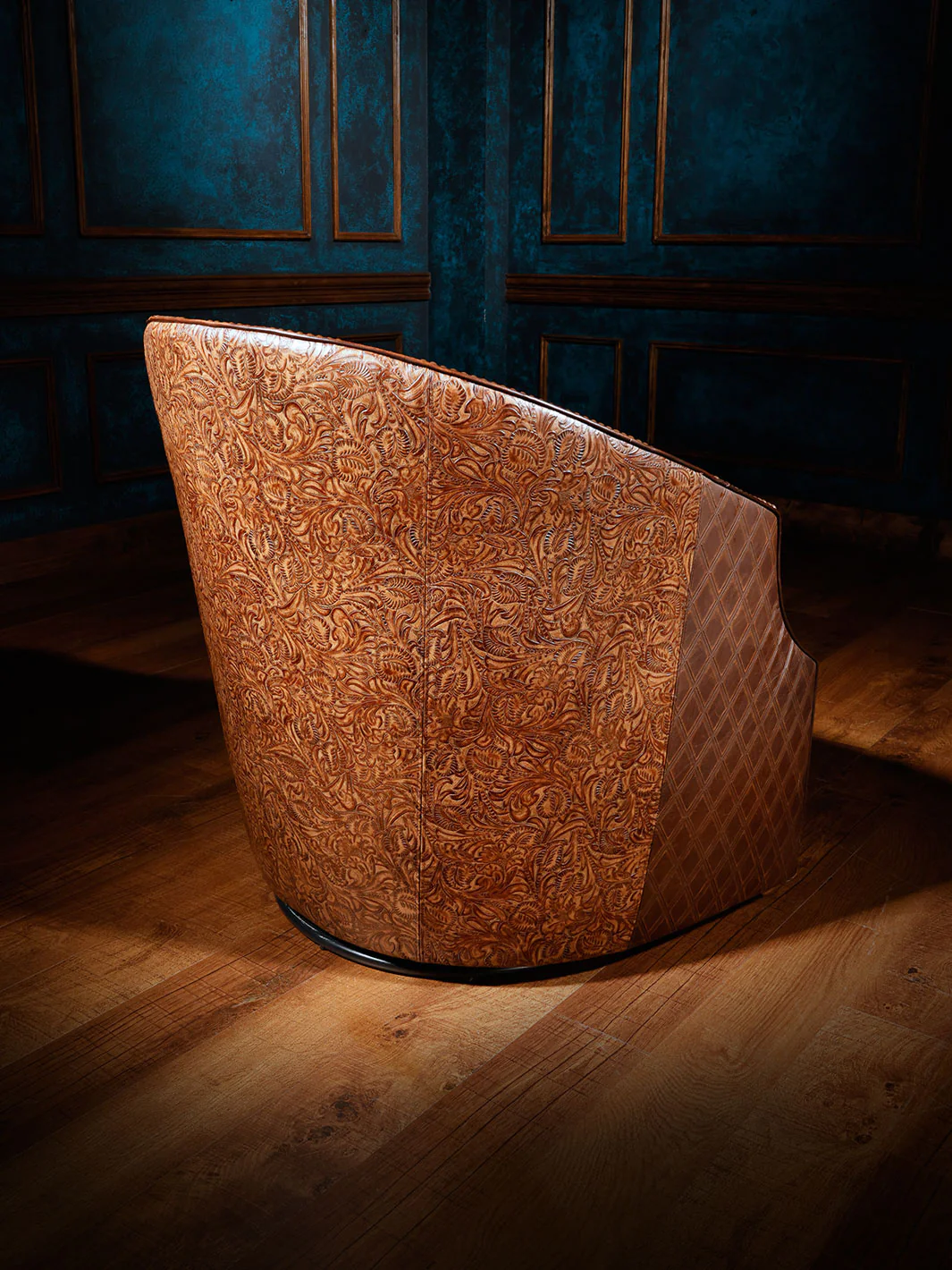 Super Cowboy Western Swivel Chair - Image 2