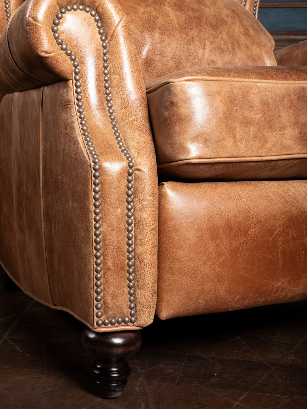 Sycamore Bronco Leather Recliner - Image 4
