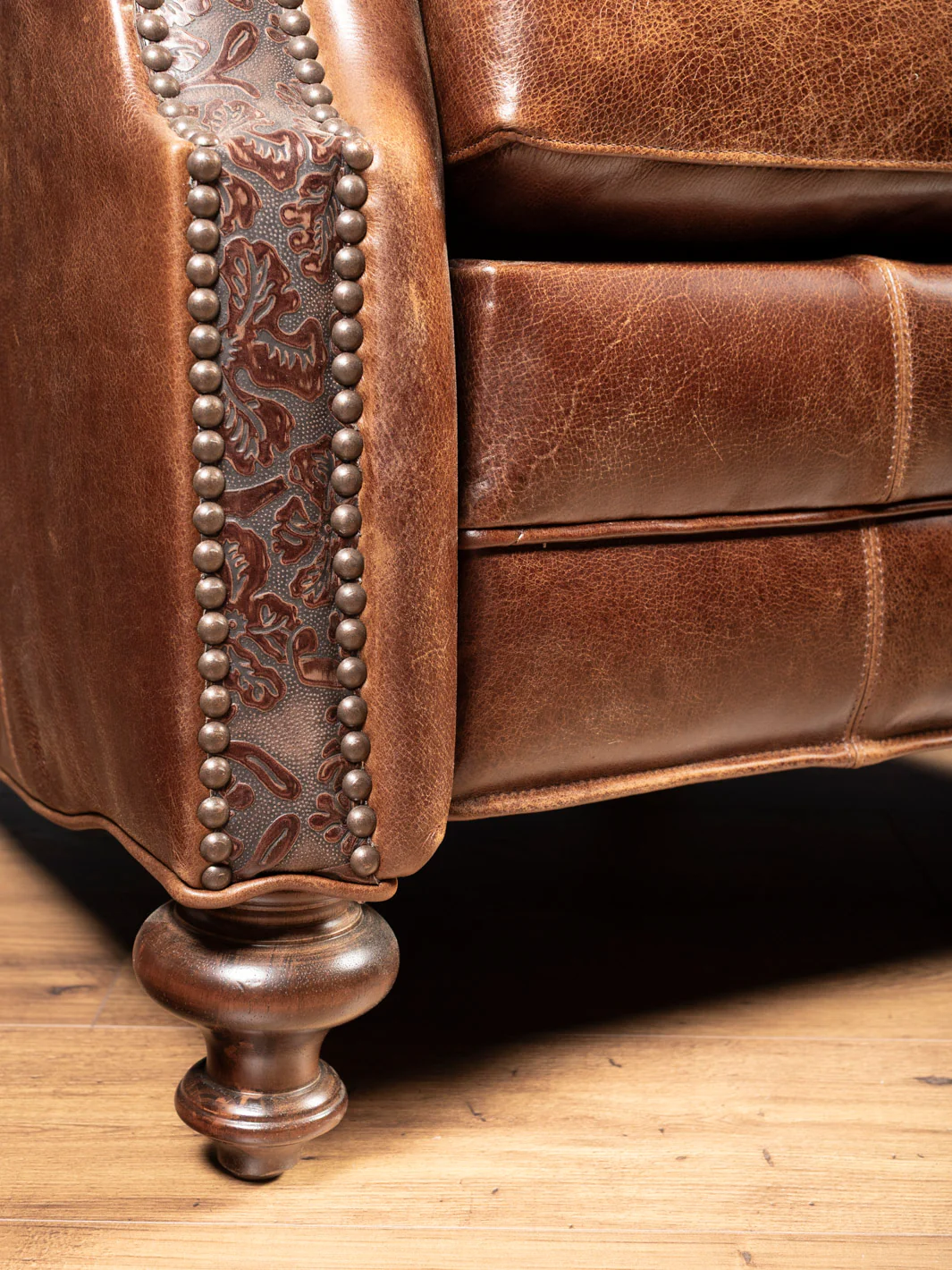 Texas Luxe Leather Bronco Recliner - Image 6