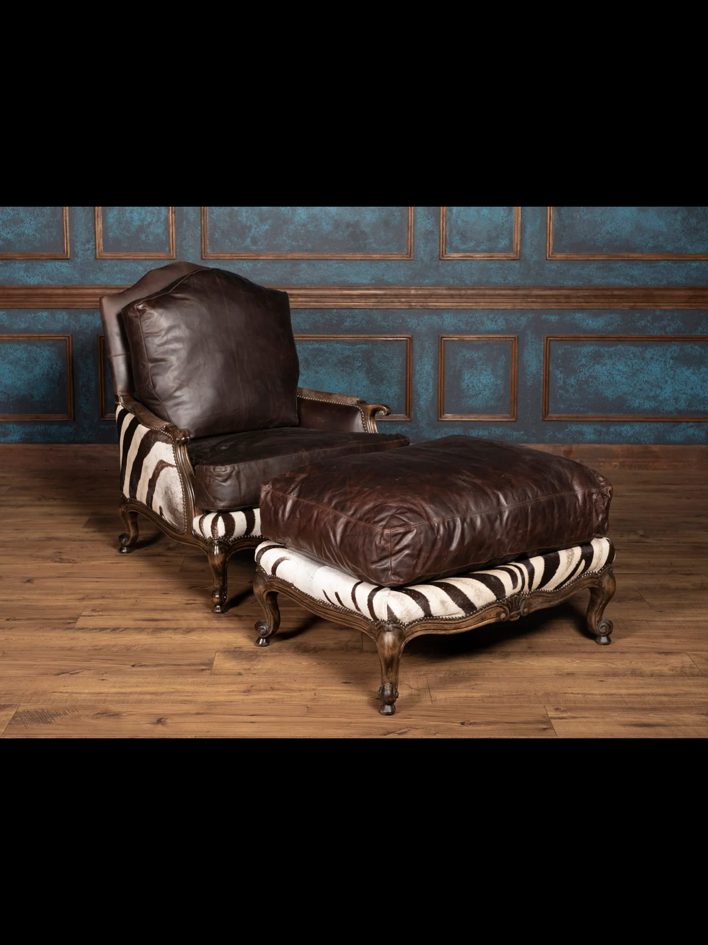 The Safari Reserve Zebra Leather Chair - Image 3