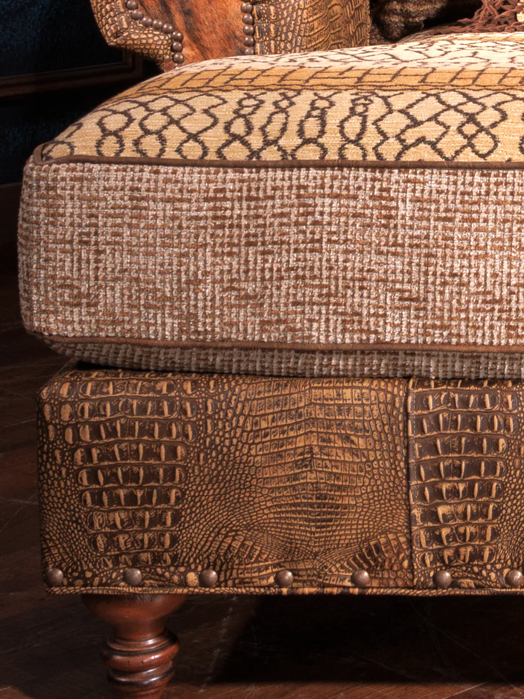 Timber Comfort Chaise Lounge - Image 5