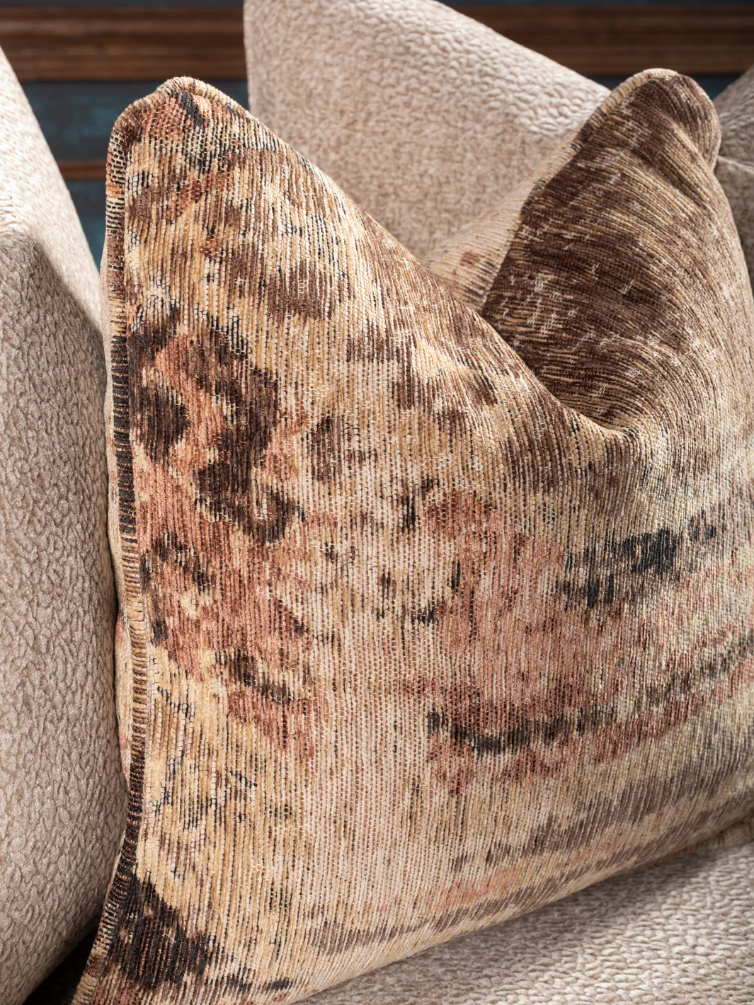 Timberline Fabric & Leather Dyson Swivel Chair - Image 6