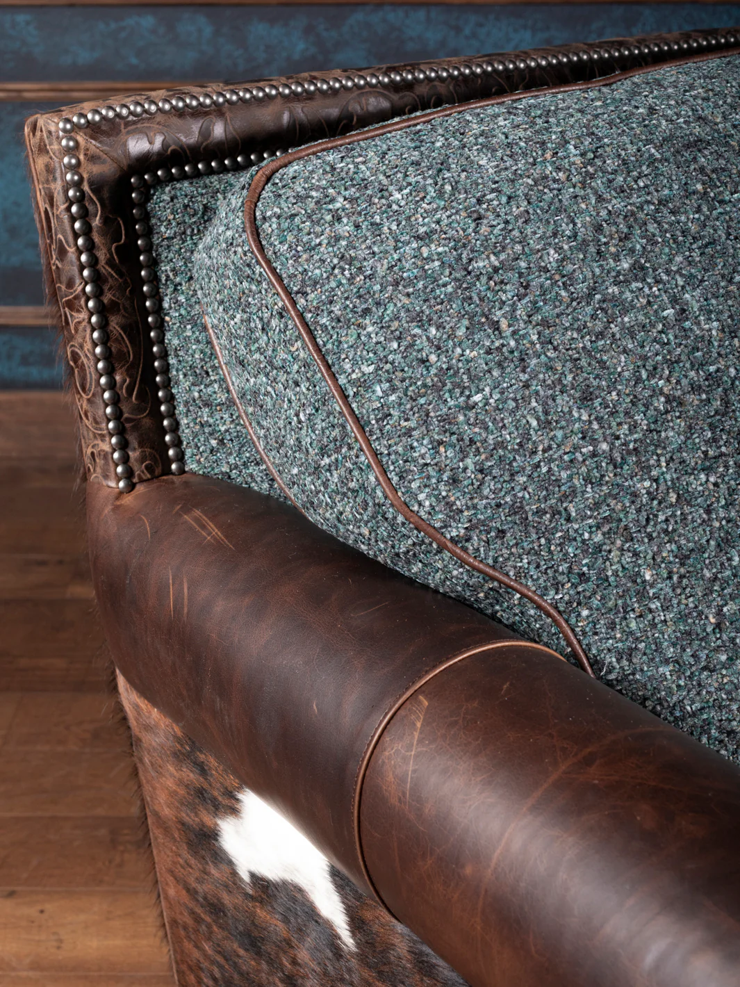 Turquoise Leather & Fabric Chaise Lounge - Image 3