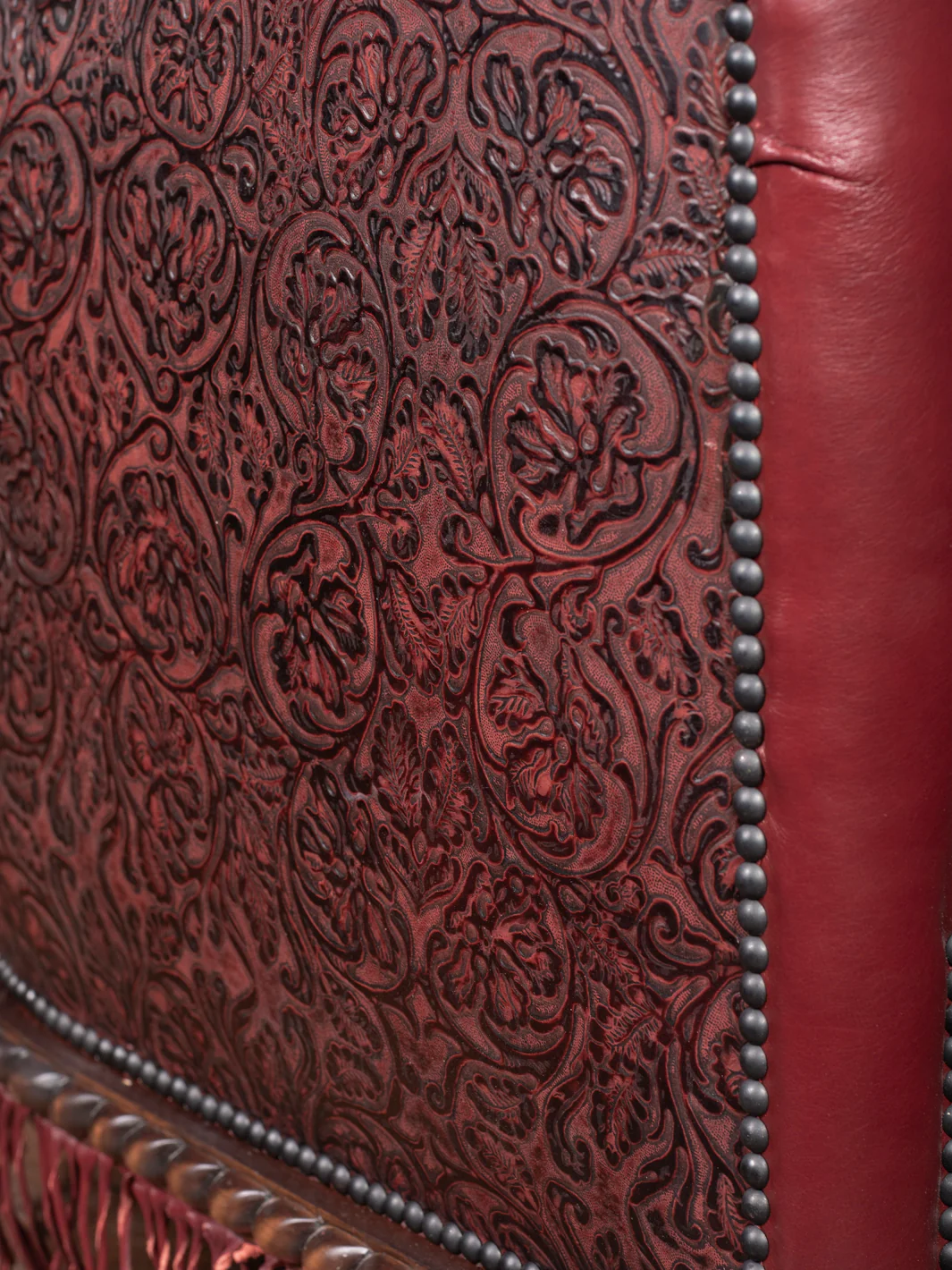 Tuscany Red Leather Swivel Chair - Image 6