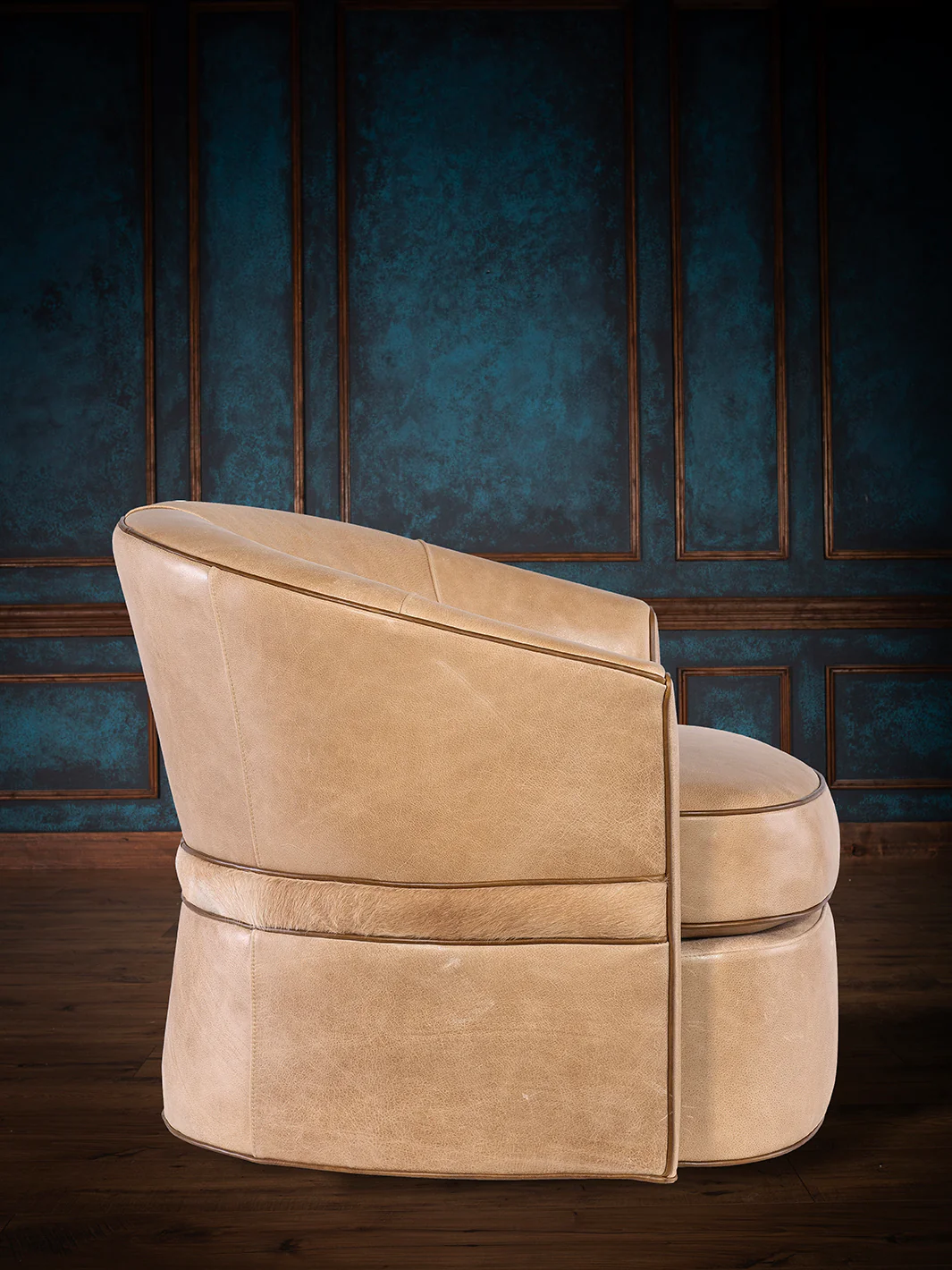 Tuscany Tan Leather Swivel Chair - Image 3