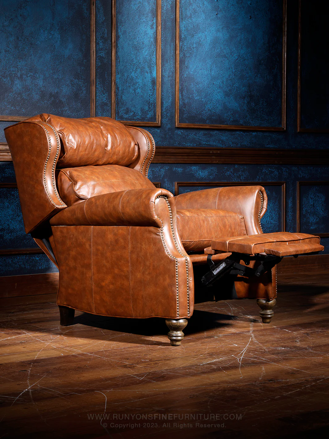 Vintage Hazelnut Brown Leather Recliner - Image 2