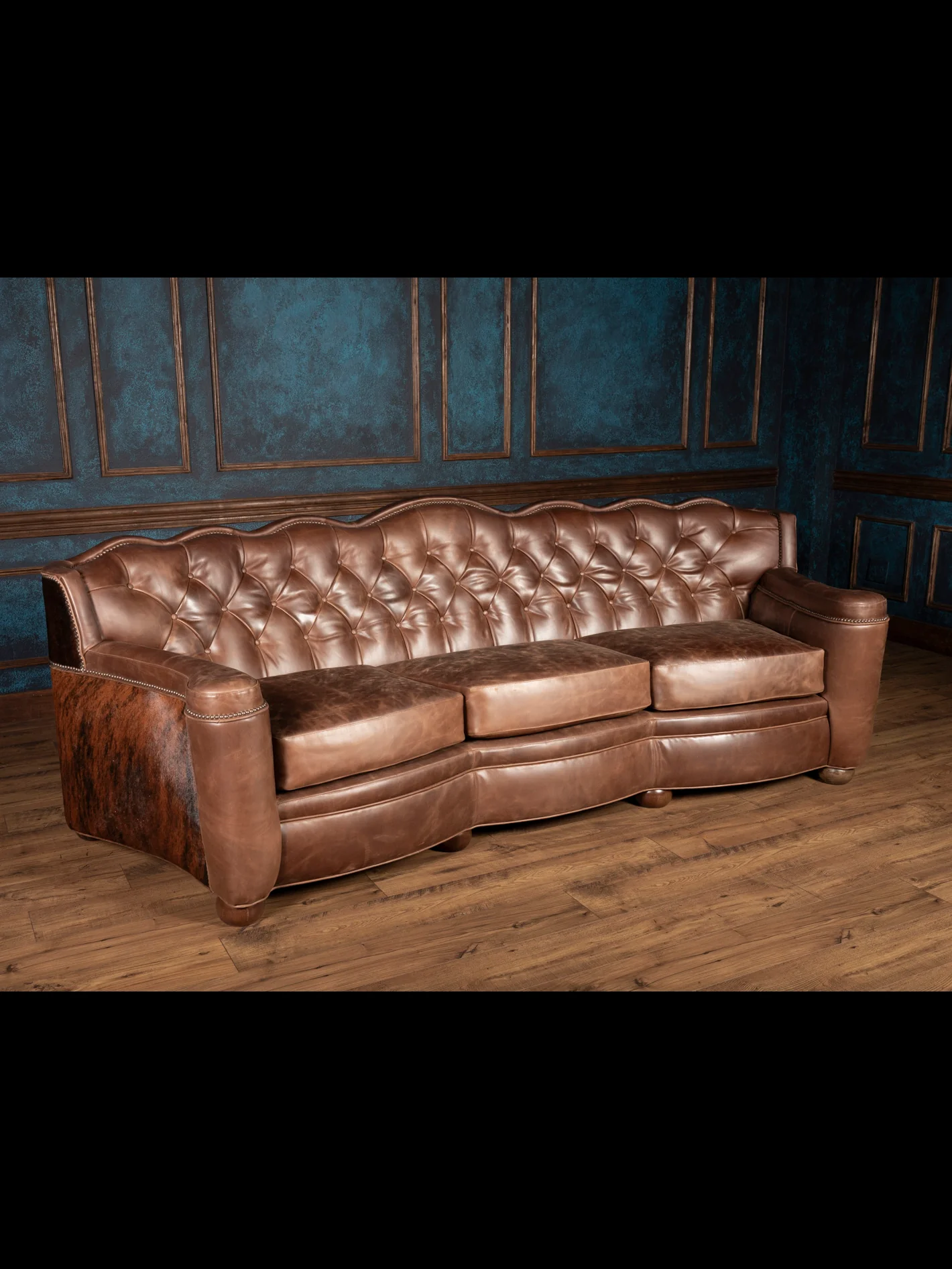 Western Brown Leather & Cowhide Utah Sofa - Image 5