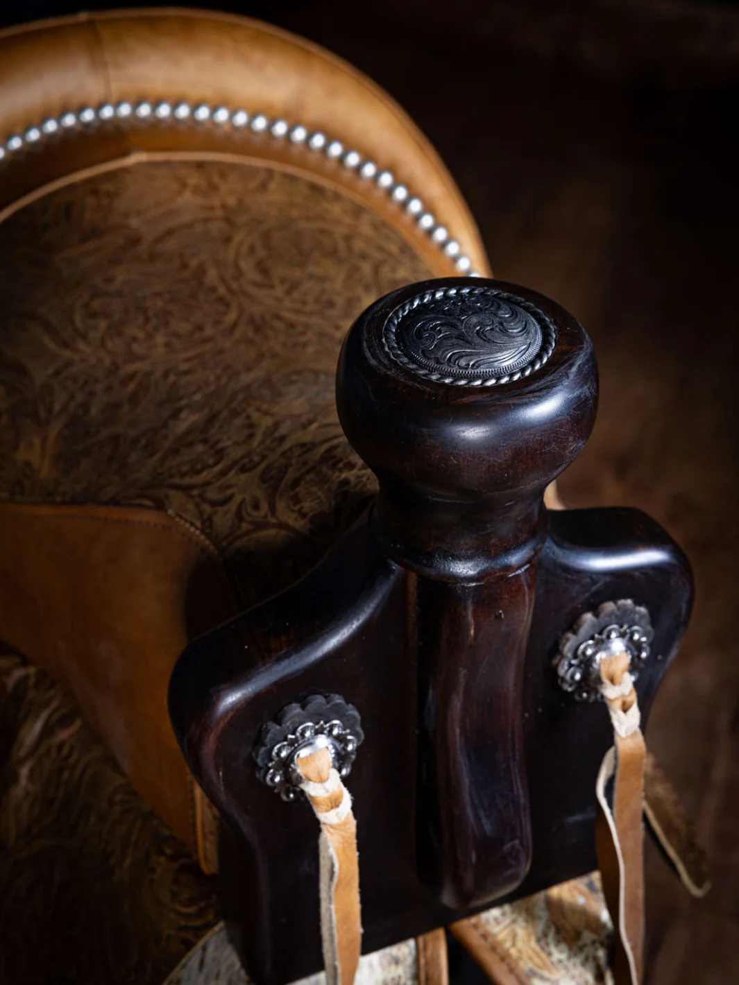 Western Heritage Saddle Bar Stool - Image 4