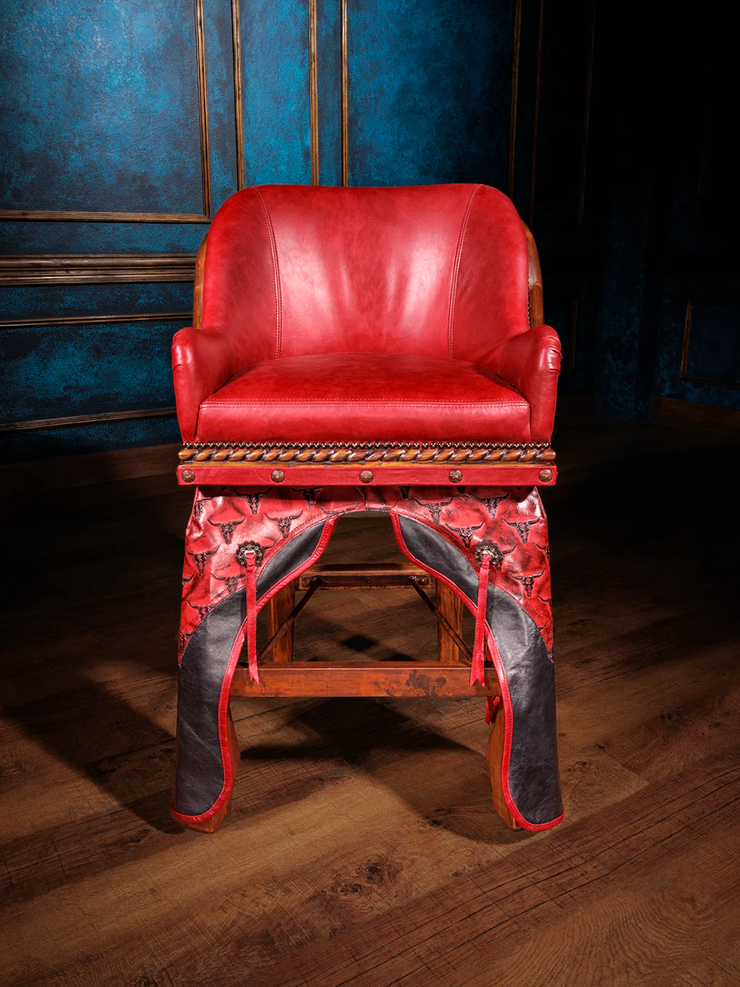 Western Trail Blazer Leather Bar Stool - Image 3